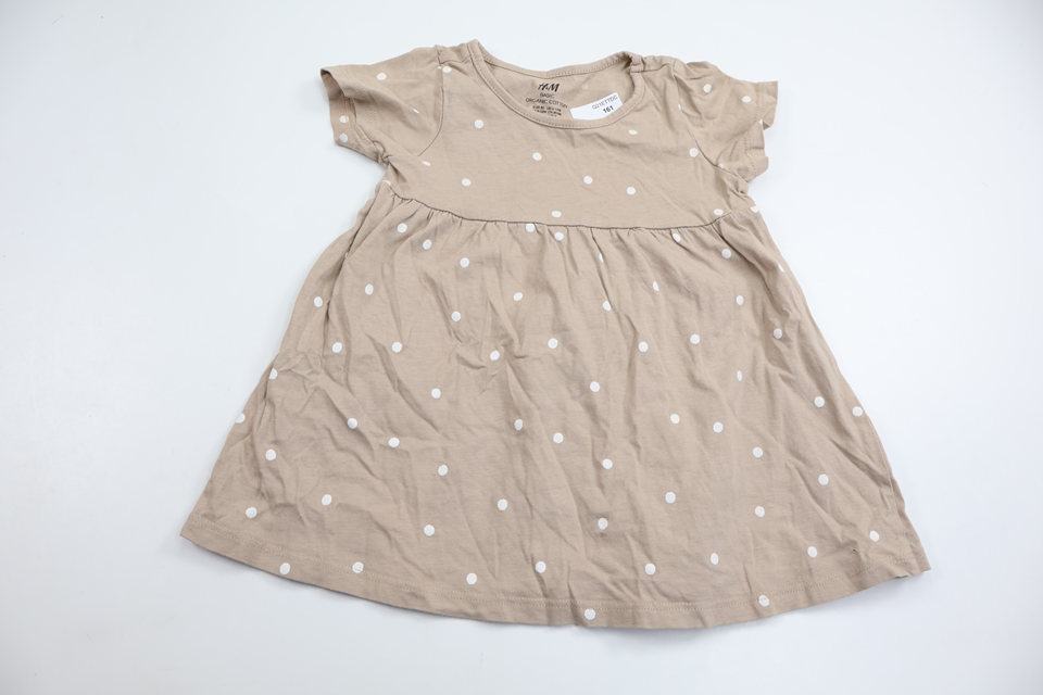 Prickig klänning från H&M - Storlek 80 - Beige
