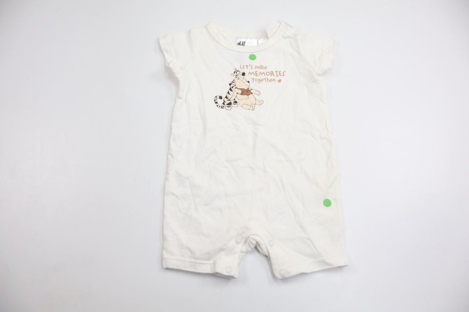 Pyjamas med Nalle Puh från H&M - Storlek 62 - Vit