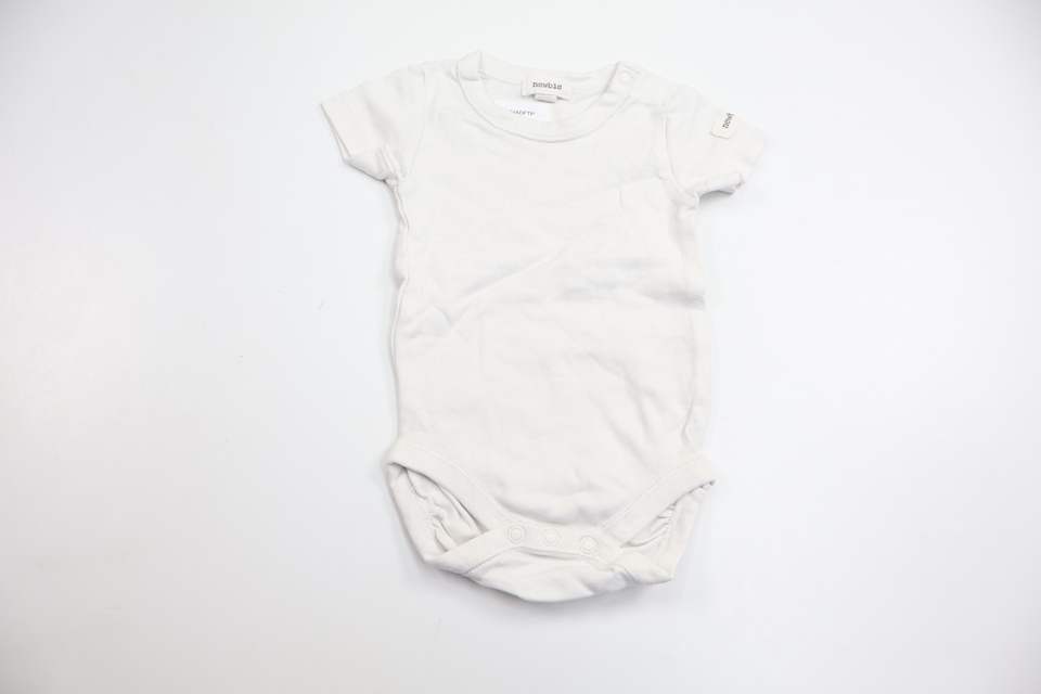 Body från Newbie - Storlek 62 - Vit