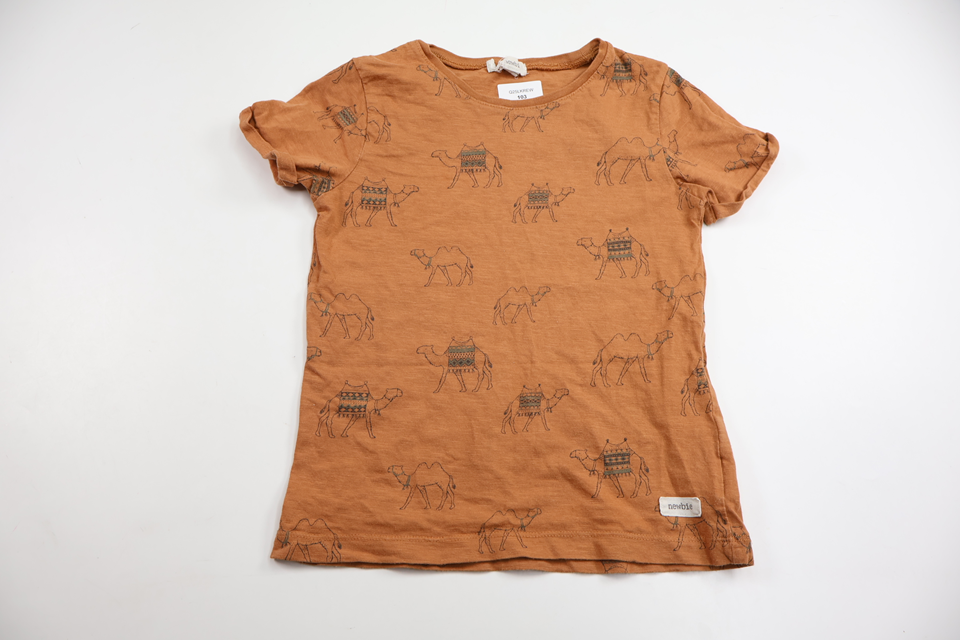 T-shirt från Newbie - Storlek 110/116 - Brun