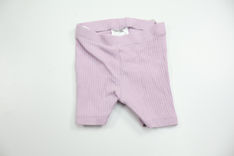 Ribbadde shorts från H&M - Storlek 68 - Lila