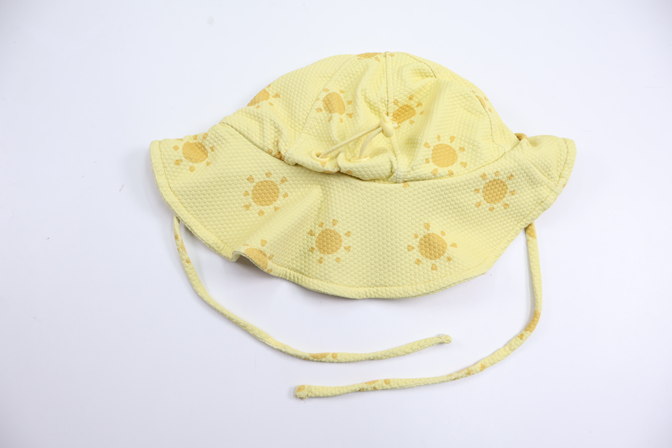 Badehætte/UV-hat fra Kuling - Størrelse 48/50 - Gul