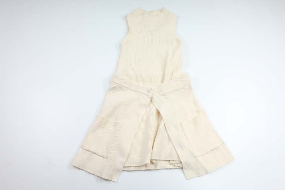 Ribbet kjole fra Zara - Størrelse 120 - Off-white