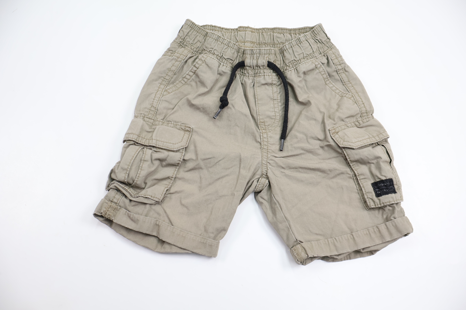 Shorts från Kappahl - Storlek 110 - Beige