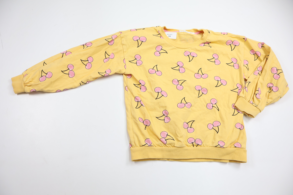 Sweatshirt från Kappahl - Storlek 122/128 - Gul