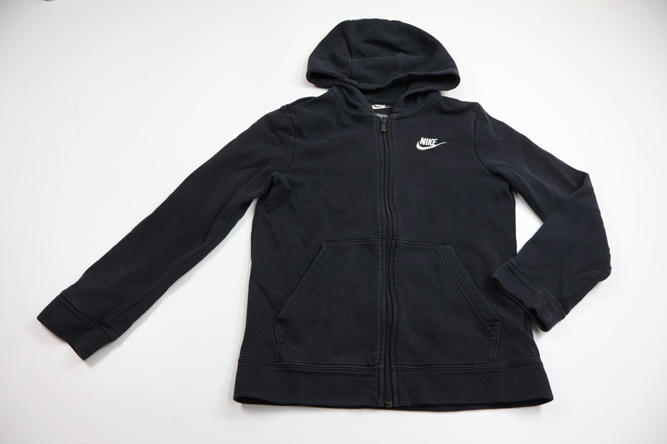 Munkjacka från Nike - Storlek 134/140 - Svart