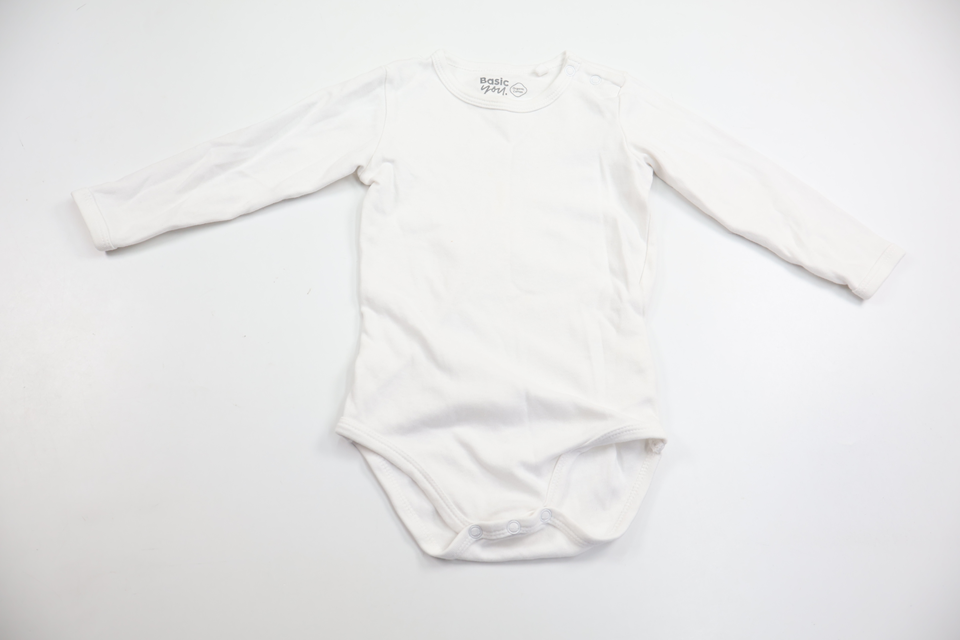Body från Basic U - Storlek 80 - Vit