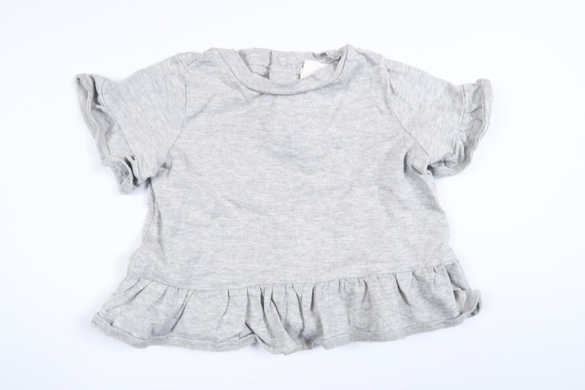 Grå kortærmet skjorte fra H&M i størrelse 56