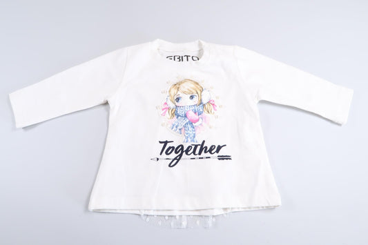 Hvid langærmet sweater med perler og blondedetaljer fra Ebito i størrelse 68