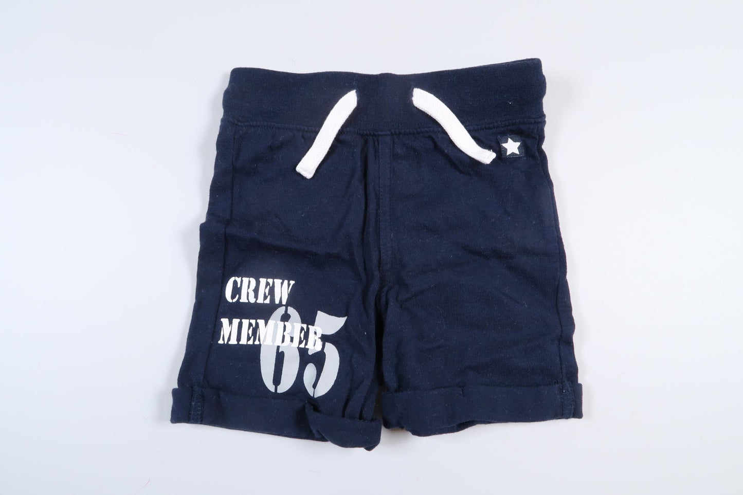 Marineblå shorts fra Walking i størrelse 62