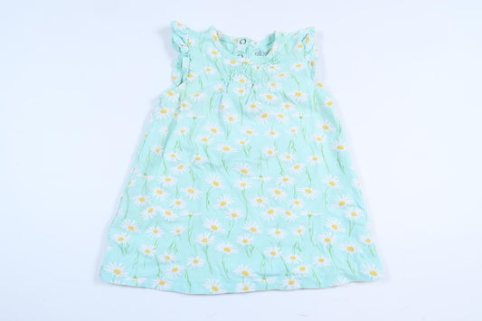 Mintgrøn kjole med mælkebøtter fra Ellos i størrelse 68