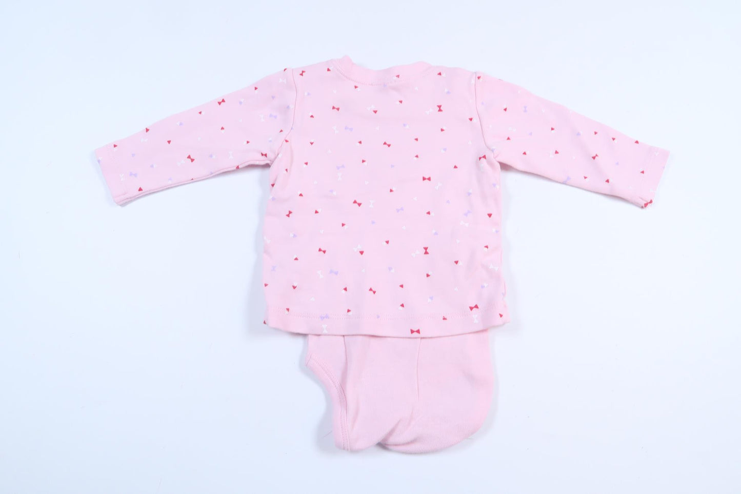 Lyserød sweater med indbygget krop fra Benetton i størrelse 62/68