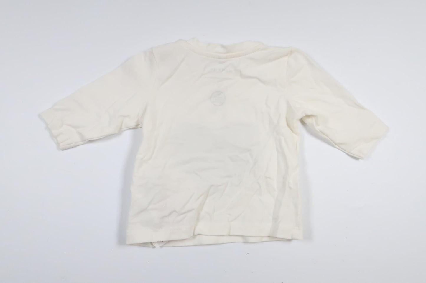 Off-white langærmet sweater med hjerter fra Name It i størrelse 50