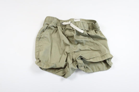 Grønne shorts fra H&M i størrelse 80