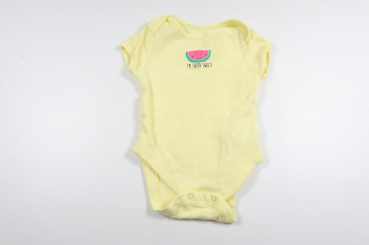 Bodysuit fra Primark - Størrelse 74 - Gul