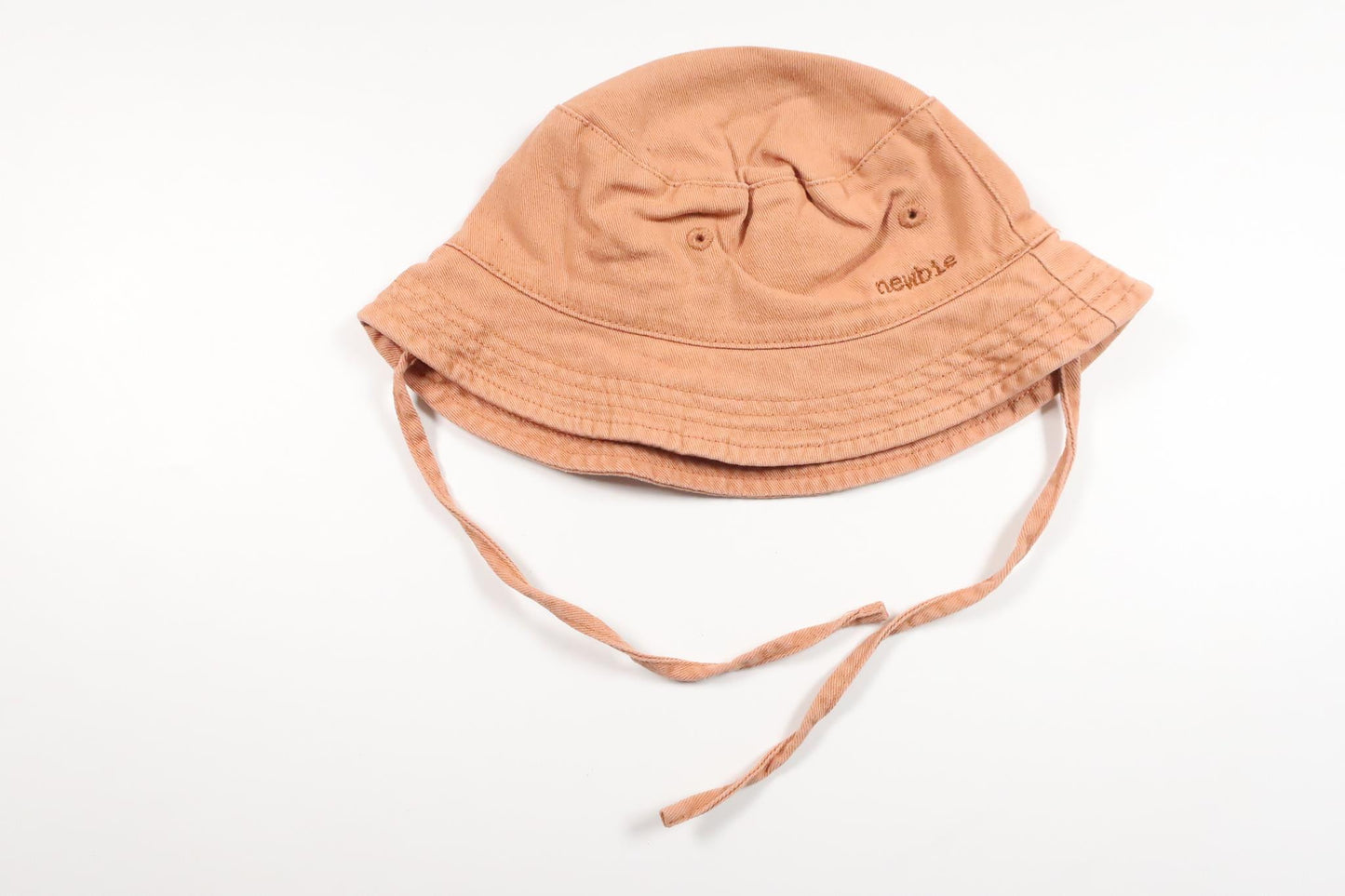 Solhat fra Newbie - Størrelse 44/46 - Brun