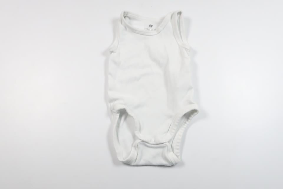 Hørbody fra H&M - Størrelse 62 - Hvid