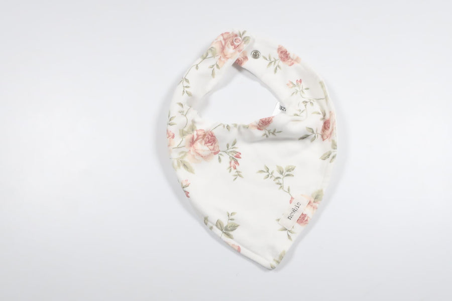 Blomsterhagesmæk fra Newbie - Størrelse One size - Hvid