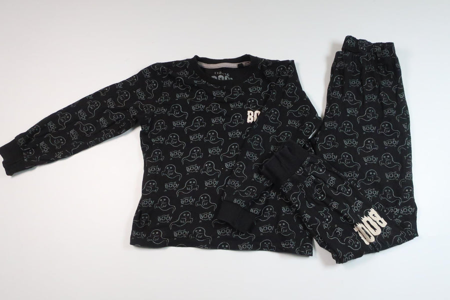 Todelt pyjamas med spøgelser fra Unknown - Størrelse 110/116 - Sort