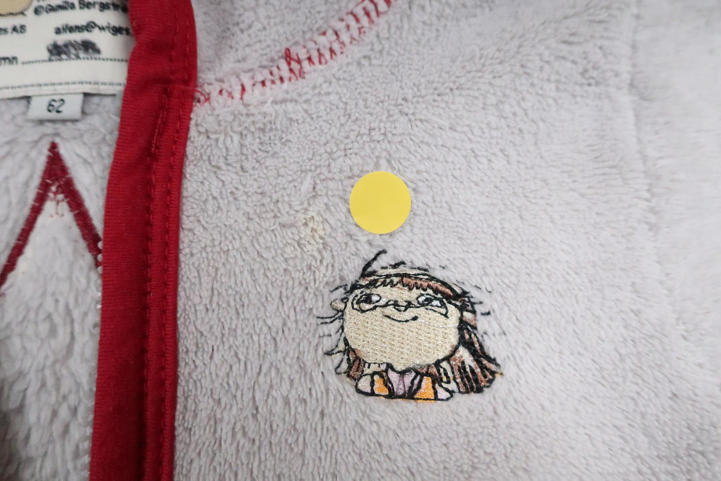 Fleecejakke med hætte fra Alfons Åberg - Størrelse 62 - Grå