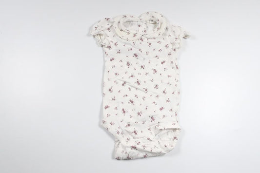 Blomsterbody fra Newbie - Størrelse 68 - Hvid