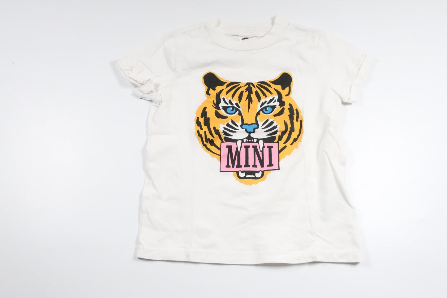 T-shirt fra Mini Gina Tricot - Størrelse 98/104 - Hvid