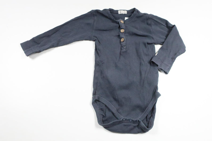 Ribbet bodysuit fra Newbie - Størrelse 80 - Marineblå