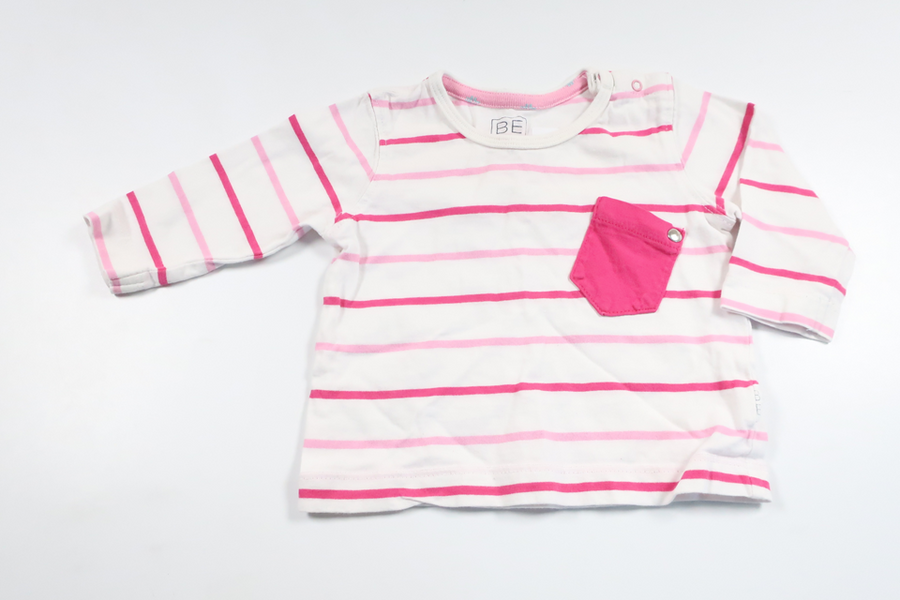 Stribet sweater fra BEBE - Størrelse 62/68 - Hvid