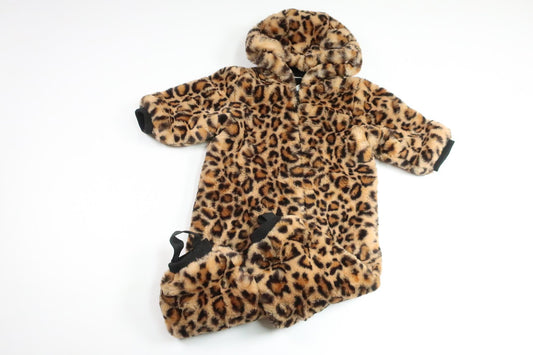 Leopardprintede fleeceoveralls fra Kappahl - Størrelse 74 - Beige