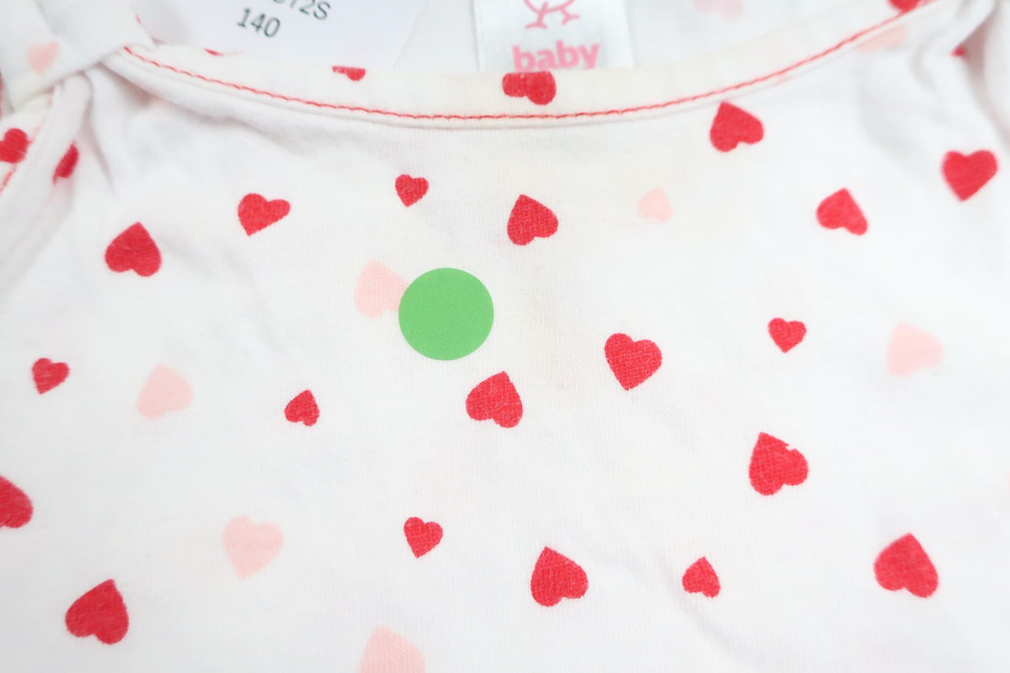 Tanktop med hjerter fra Baby Club by C&A - Størrelse 74 - Hvid