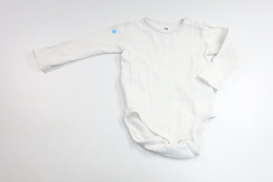 Bodysuit fra H&M - Størrelse 74 - Hvid