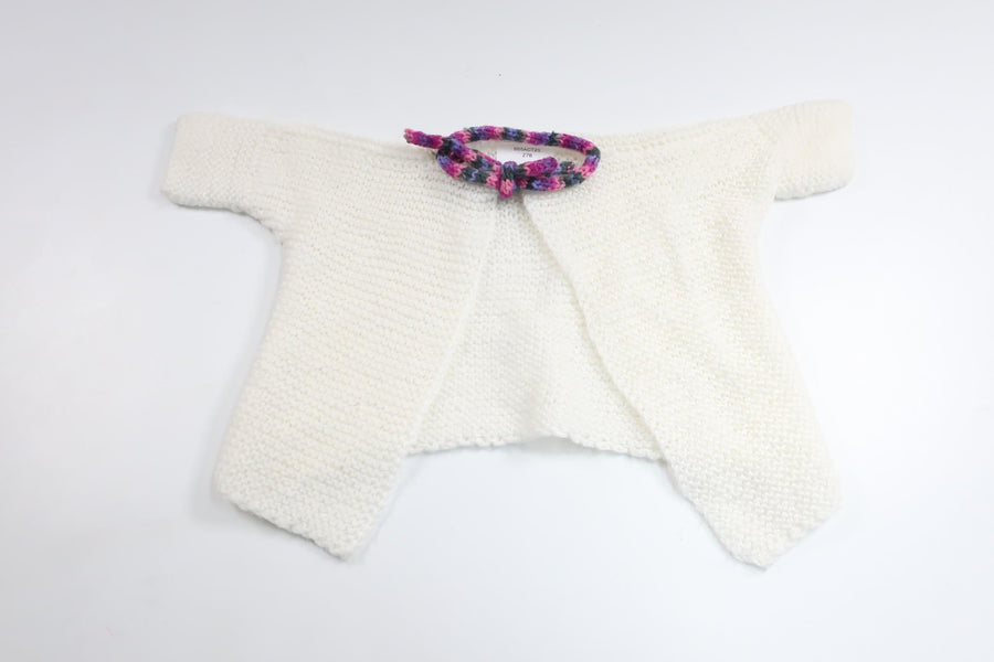 Hjemmestrikket cardigan fra Hemstickat - Størrelse 56 - Hvid