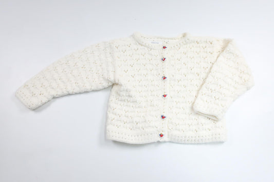 Hjemmestrikket cardigan fra Hemstickat - Størrelse 62/68 - Hvid