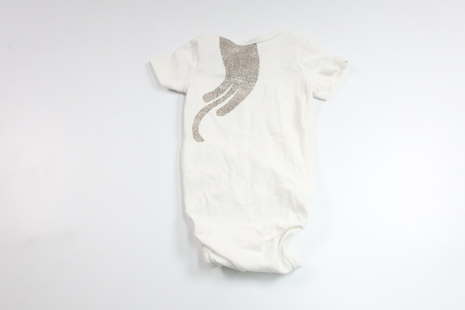 Bodysuit med abe fra H&M - Størrelse 62 - Hvid