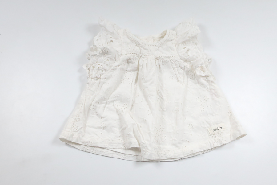 Blomstertunika fra Newbie - Størrelse 68 - Hvid