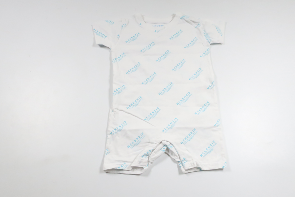 Pyjamas fra Mckenzie - Størrelse 74/80 - Hvid