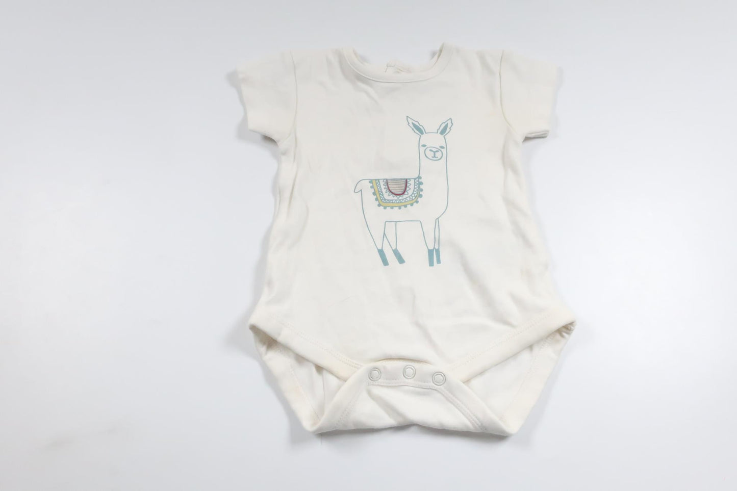 Bodysuit med lama fra Pigeon - Størrelse 56/62 - Off-white