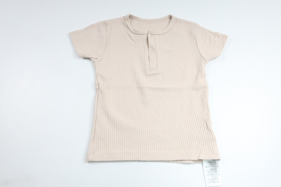 Ribbet t-shirt fra Kitikate - Størrelse 80/86 - Beige