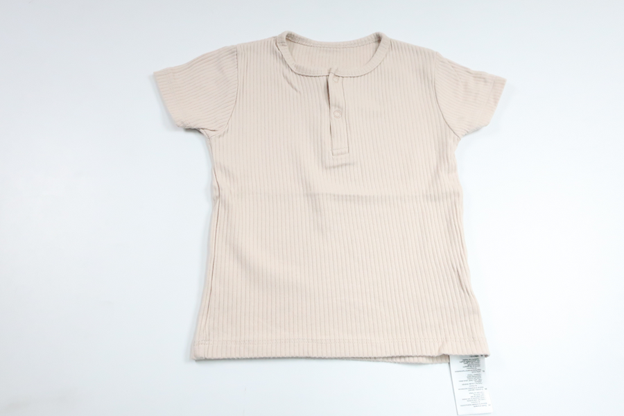 Ribbet t-shirt fra Kitikate - Størrelse 80/86 - Beige