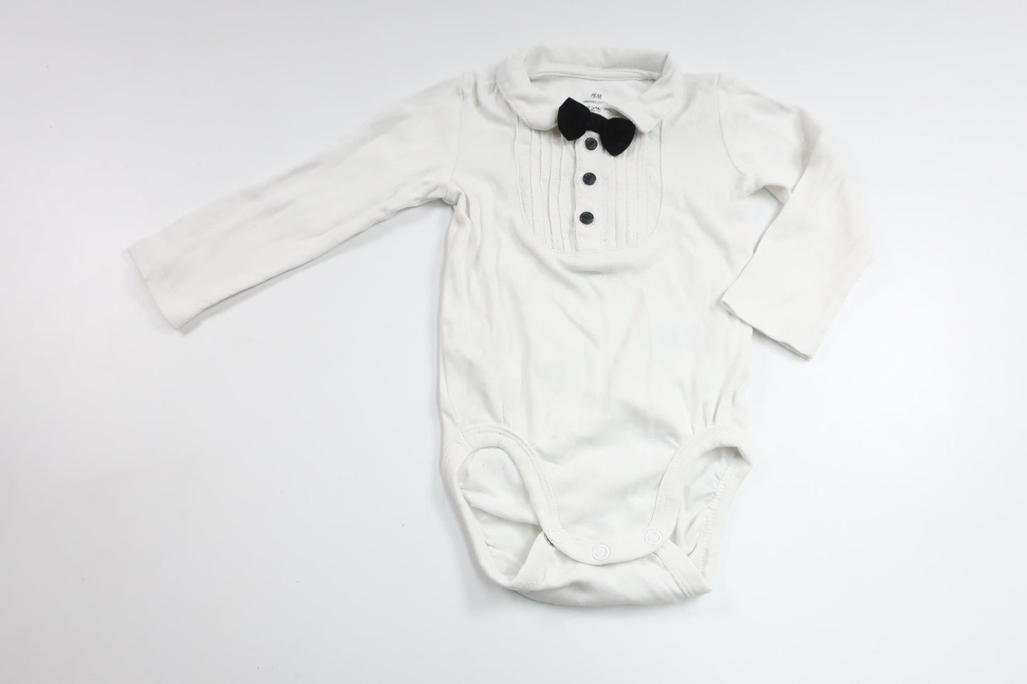 Bodysuit med butterfly fra H&M - Størrelse 74 - Hvid