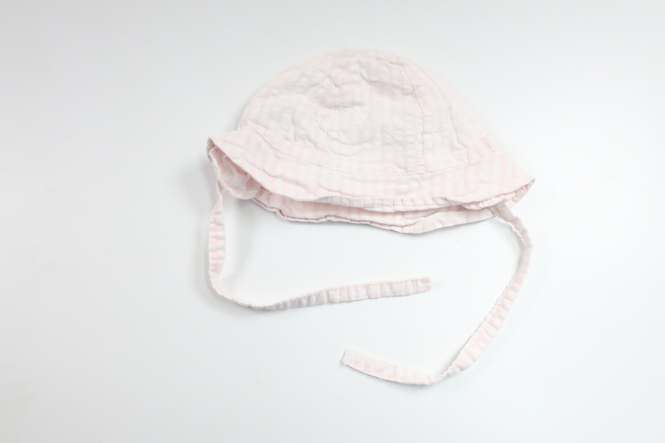 Solhat fra Name It - Størrelse 50/56 - Lyserød