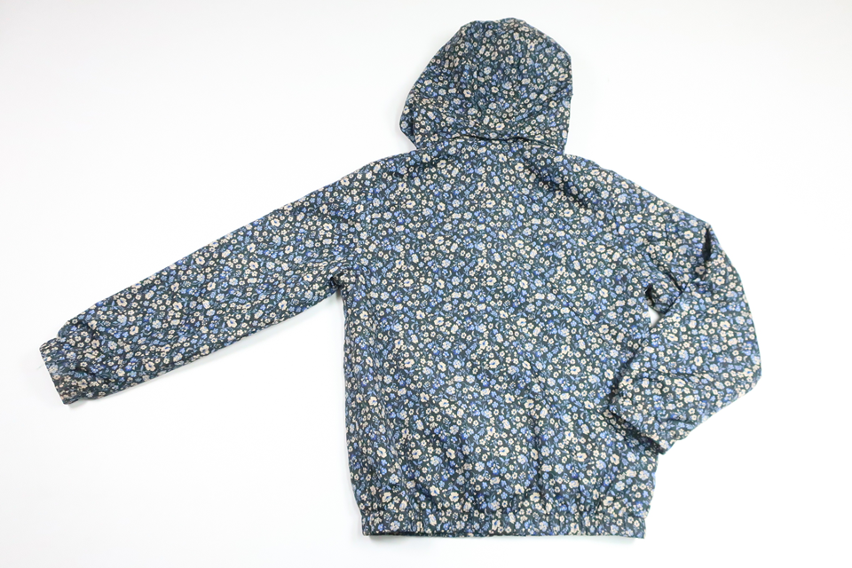 Vindjakke fra H&M - Størrelse 122/128 - Blå