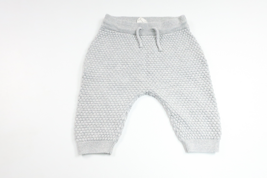 Strikbukser fra H&M - Størrelse 56/62 - Grå
