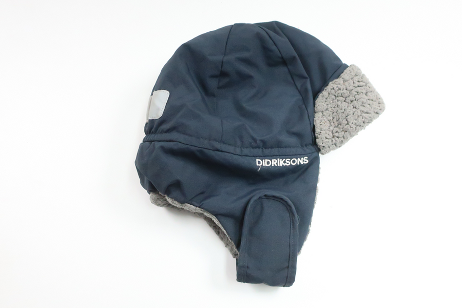 Hjelmkasket/Vinterkasket fra Didriksons - Størrelse 54 - Marineblå