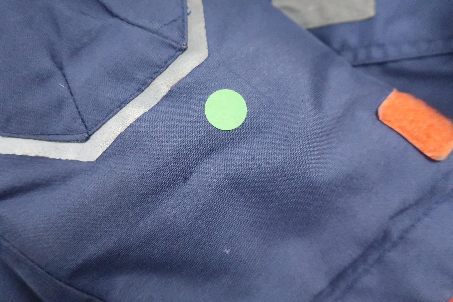 Vinterjakke fra H&M - Størrelse 104 - Marineblå