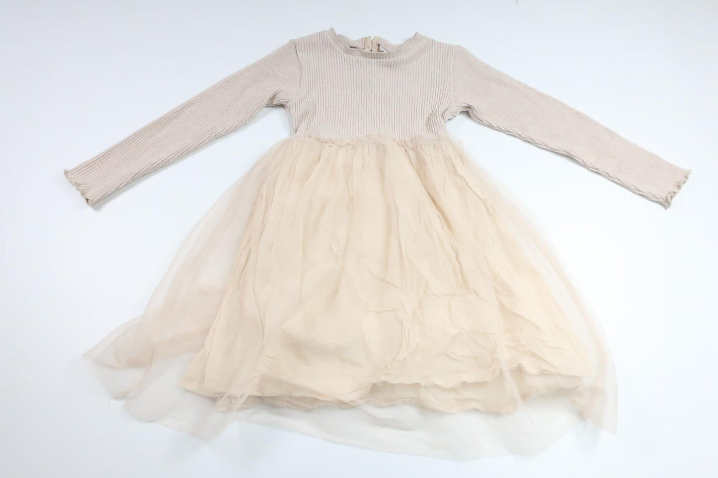 Tylkjole fra Zara - Størrelse 110 - Beige