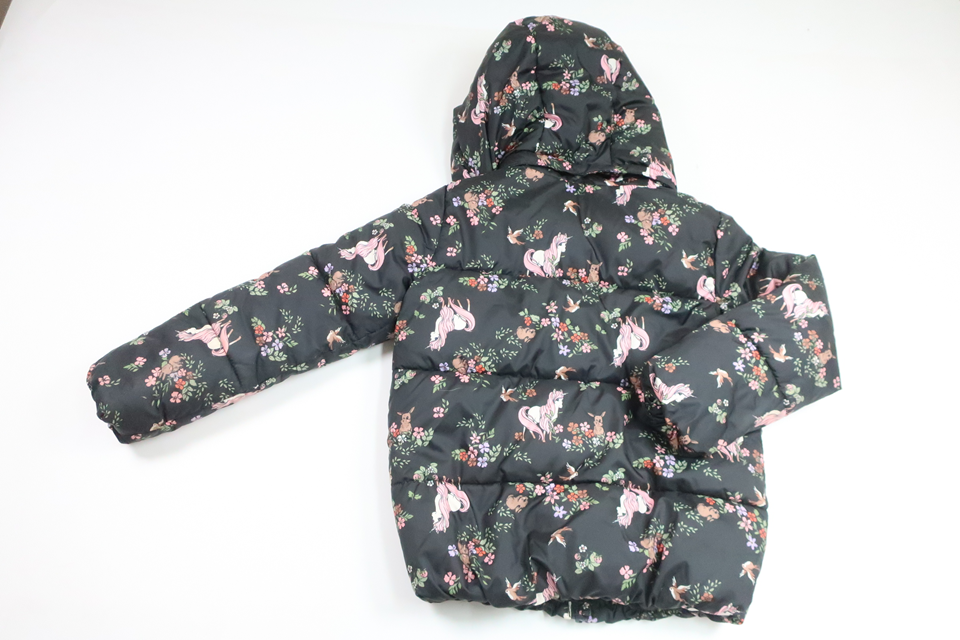 Vinterjakke fra H&M - Størrelse 128 - Sort