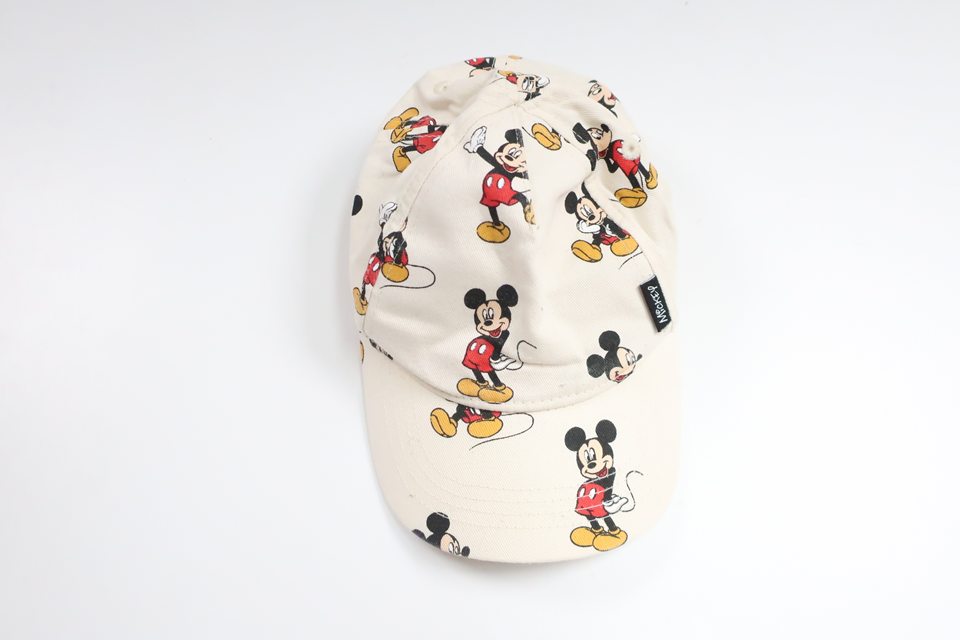 Mickey Mouse kasket fra H&M - Størrelse 74 - Hvid
