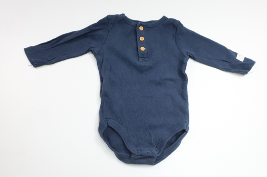 Ribbet bodysuit fra Tiny One - Størrelse 62 - Marineblå