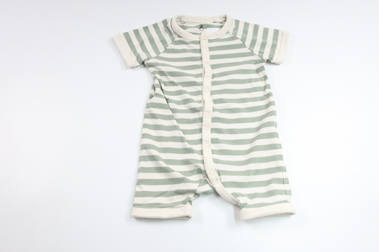 Stribet pyjamas fra Åhléns - Størrelse 62 - Grøn